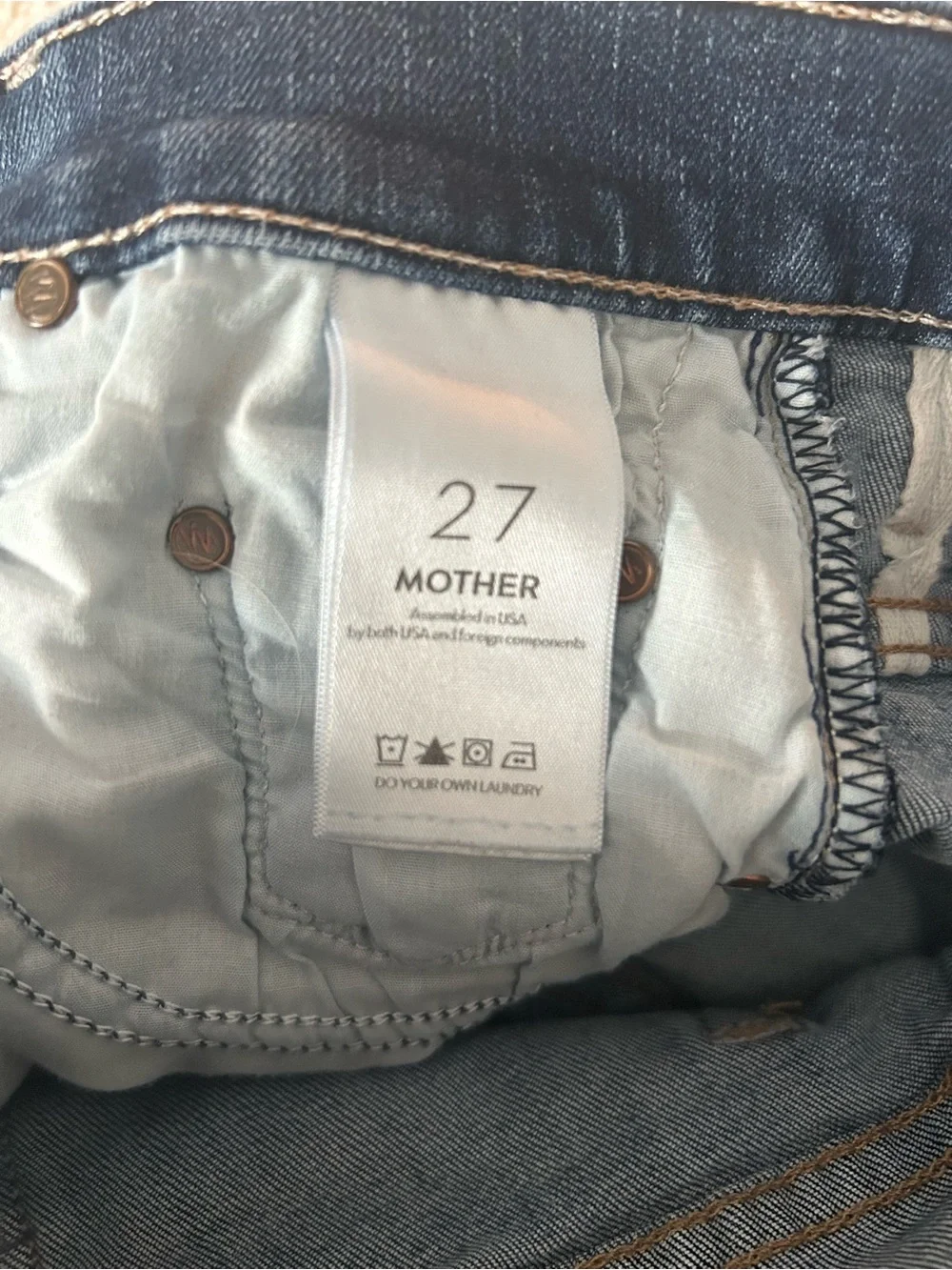 MOTHER Insider Crop Step Hem Fray Jeans